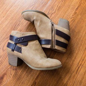 Women's Chelsea Boot